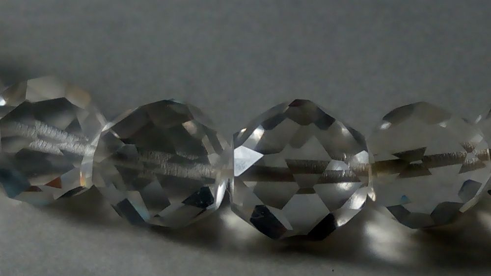 Бусы ссср горный хрусталь с серебряным замочком 875 пробы .