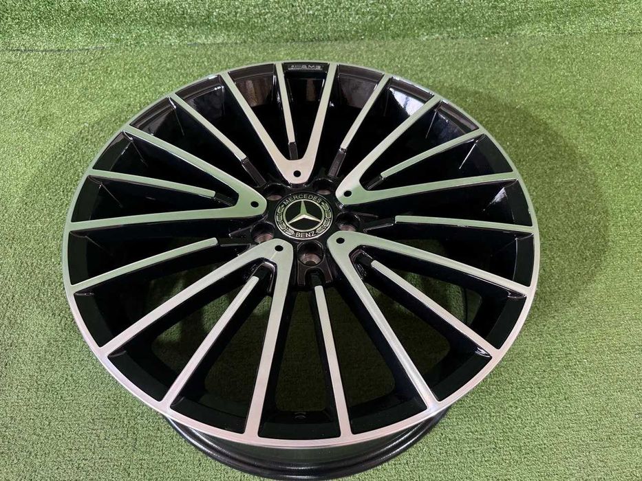 Диски Mercedes 5/112 перед R20 8.5j -ET36 , зад R20 9.5j -ET43 диски AMG мерседес R20 5.112 амг диски