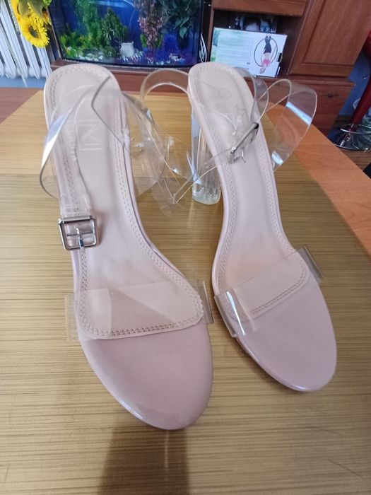 Sandały damskie 39