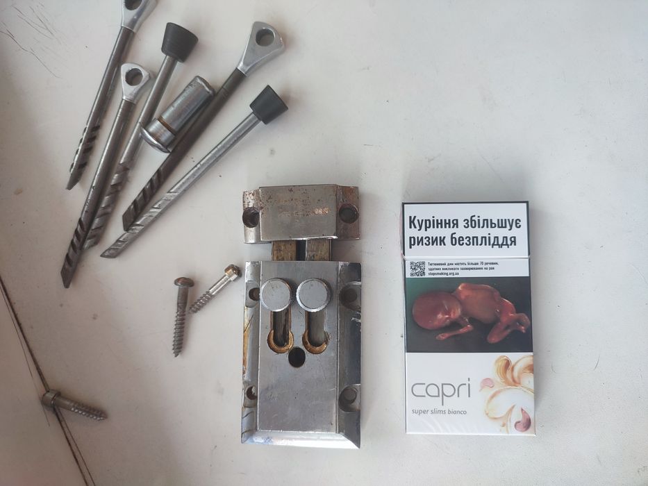 Замок гаражний хром