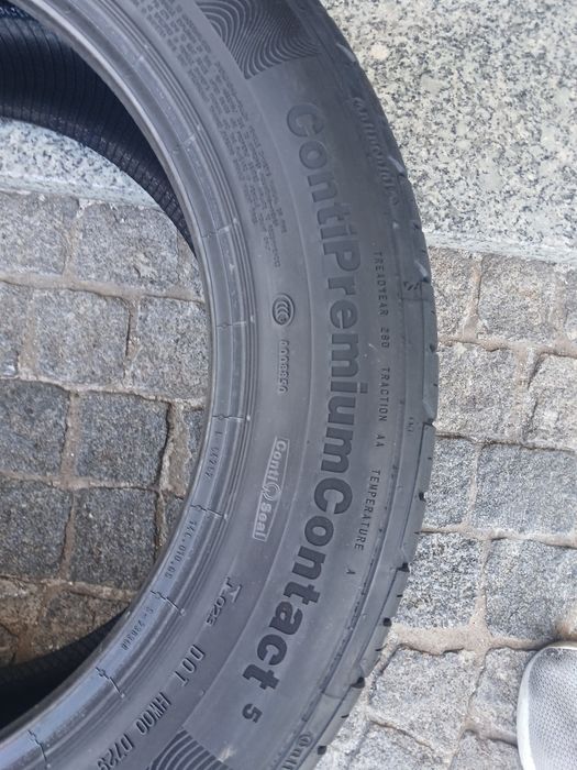 2 pneus 225 55 r17 Continental