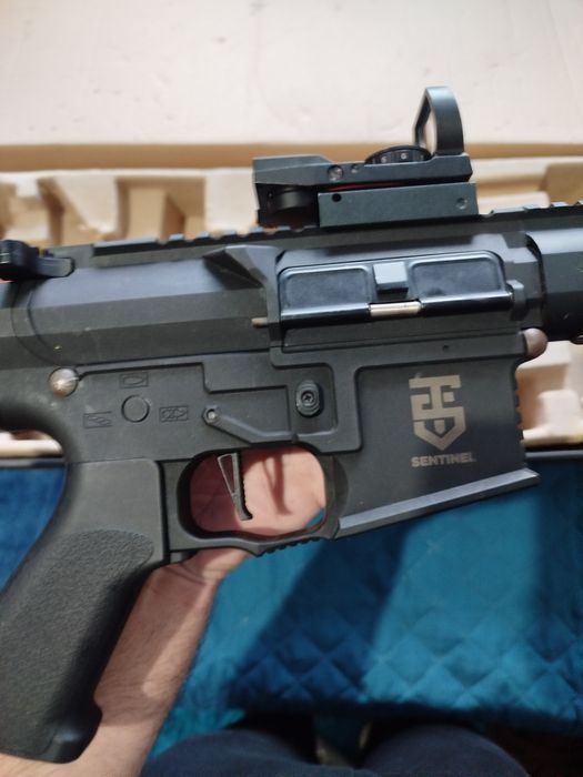 Replica M4 Airsoft sentinel Rossi