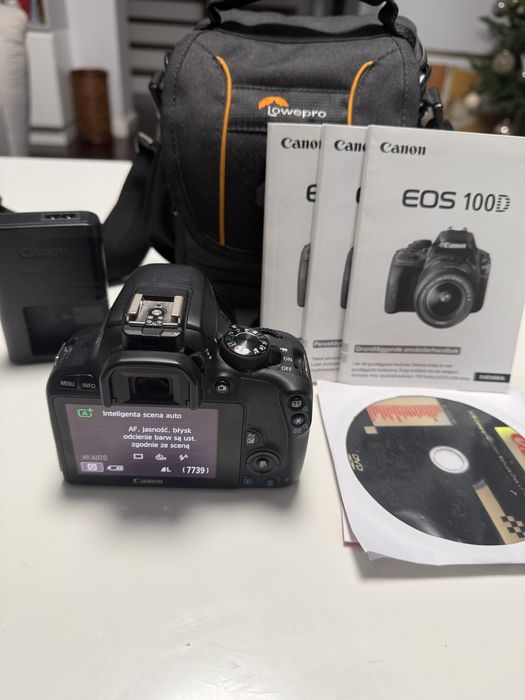 Aparat Canon EOS 100D