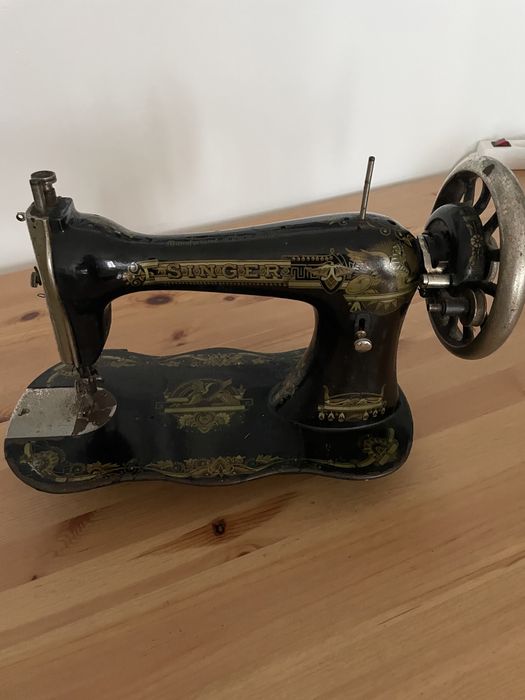 Maquina costura Singer  antiguidades
