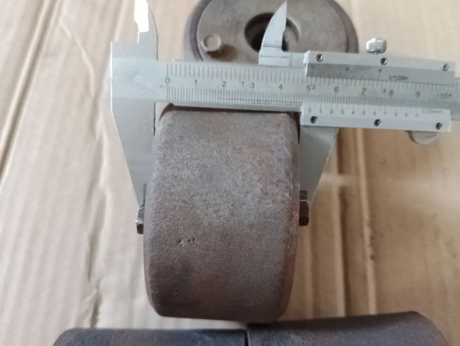 Колеса металеві з підшипником.