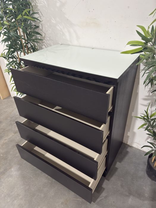 Ładna komoda Ikea Malm 4 szuflady szklany blat super stan dowóz