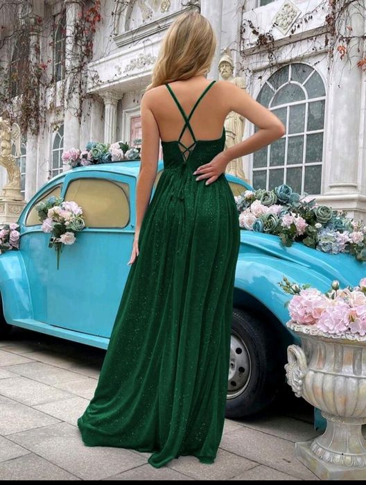 Zielona brakatowa sukienka