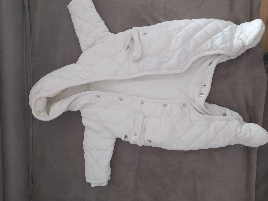 Kombinezon niemowlęcy r. 62