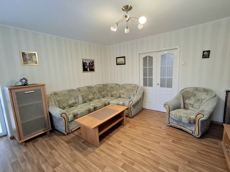 Подобово 2км. в центрі, бульв.Шевченка/вул. Небесної Сотні