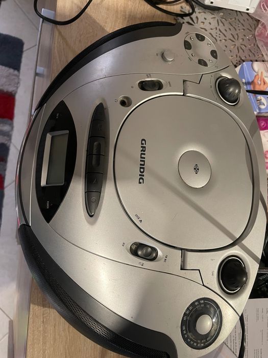 Radiomagnetofon Grundig CD MP3
