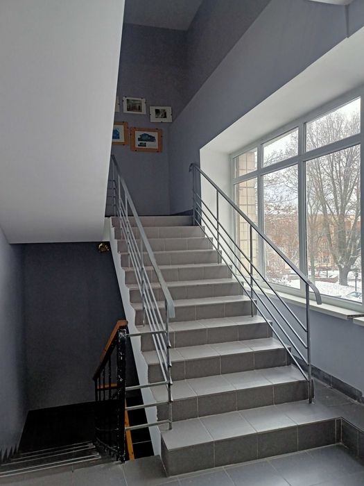 оренда приміщення офісу від власника без комісії в місті Обухові фасад