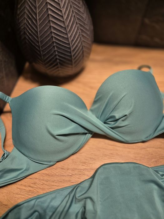 Calzedonia bikini super push up Indonesia Eco niebieski 80B/75C/70D