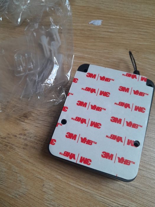 Automatyczny samodomykacz do drzwi