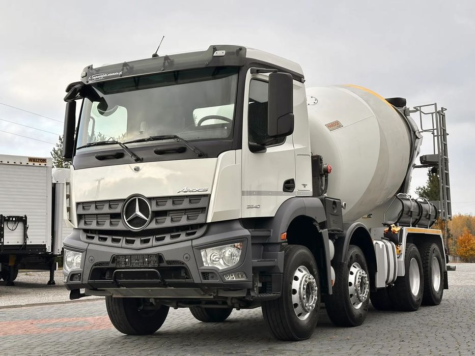 Mercedes-Benz