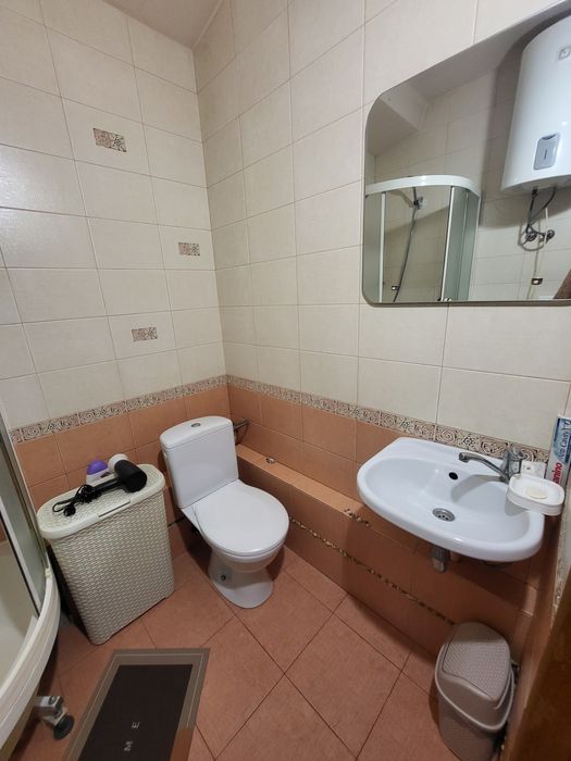 Сдам посуточно 1к.кв студию Дом мебели/Филатова/Черёмушки