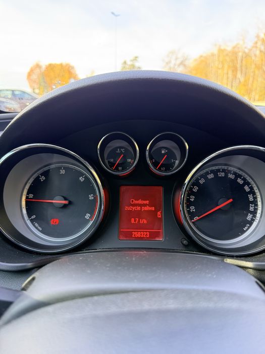 Sprzedam Opel Insignia 2.0 cdti