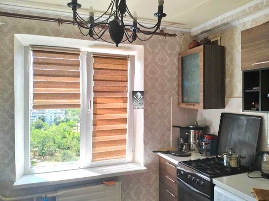 Продаж 1-кімнатної квартири в 9-ти поверхівці, Хортицький район
