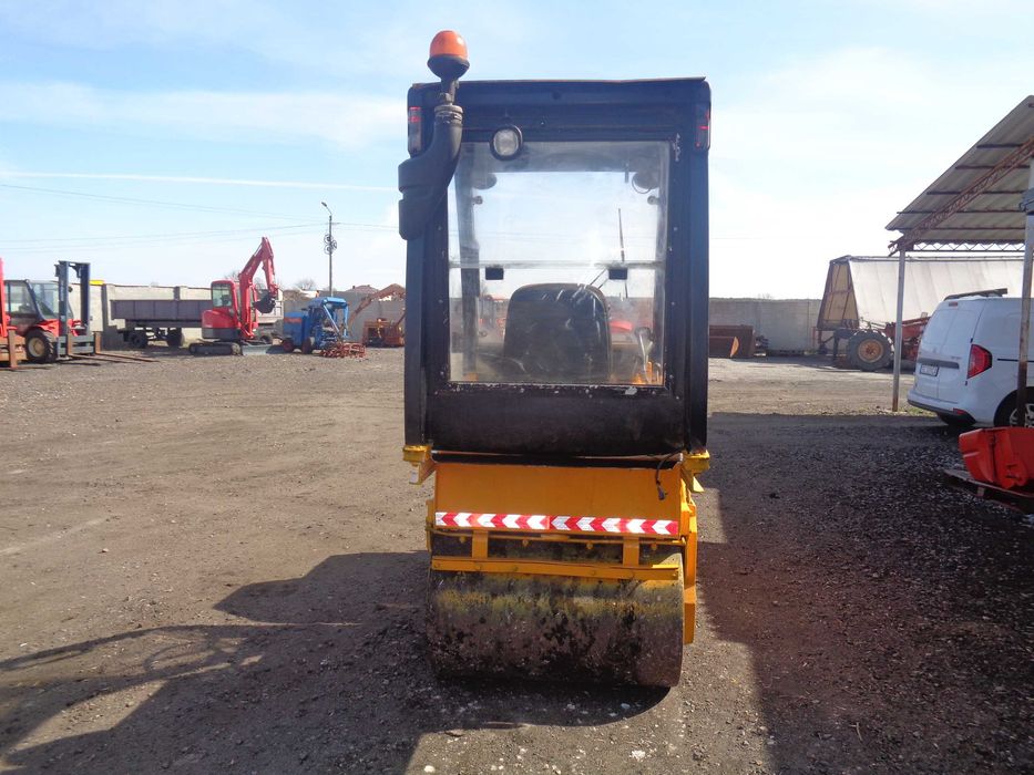 Walec BOMAG BW 100AD