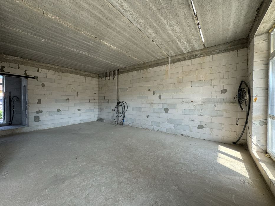 РОЗТЕРМІНУВАННЯ! Двохповерховий будинок 140 м2