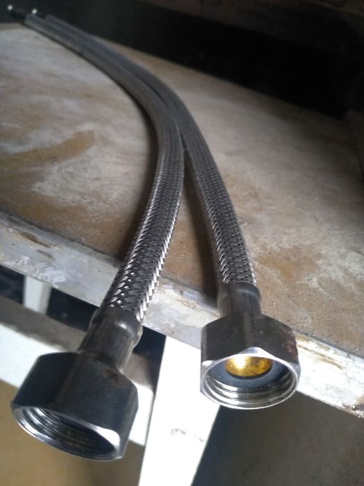 Шланг для змішувача.