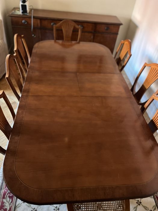 Vendo mesa clássica