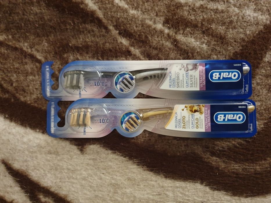 Szczoteczka Oral-B do zębów