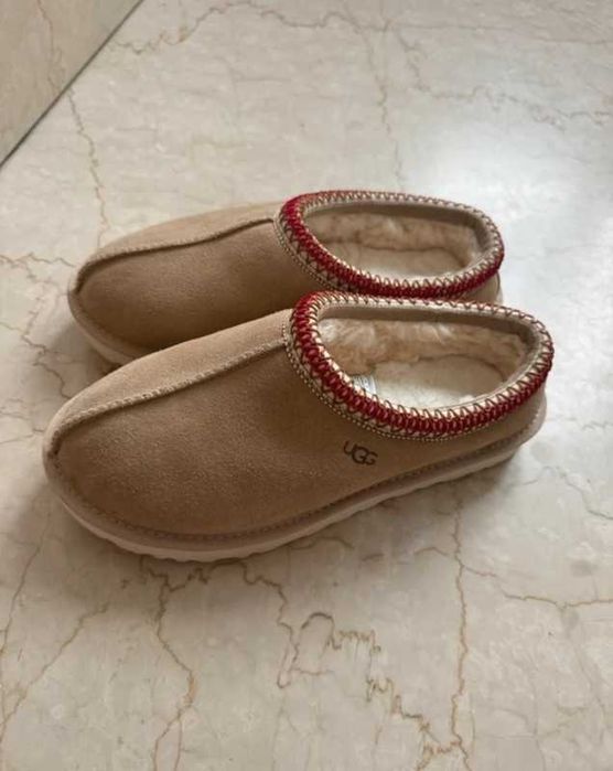 UGG tazz chestnut maat 39