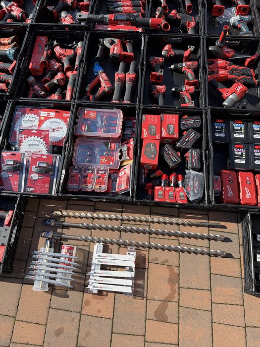 Milwaukee m18 m12 narzędzia , osprzęt , akcesoria tel-577068603