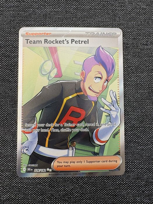 Karta kolekcjonerska Pokémon TCG Team Rocket's Petrel 226/182