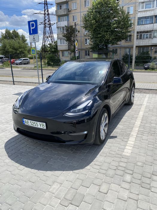 Продам Tesla model Y 2023 82kw long range