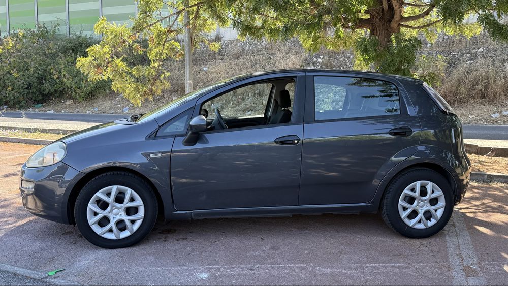 Vendo Fiat Grande Punto NACIONAL