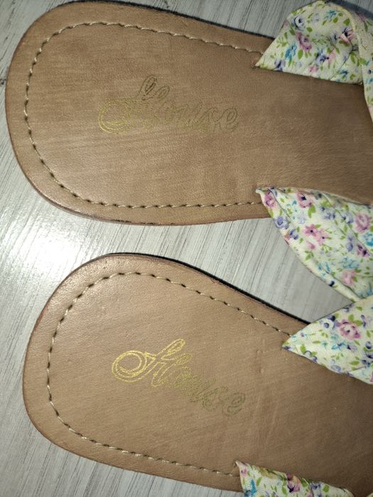 Japonki damskie House