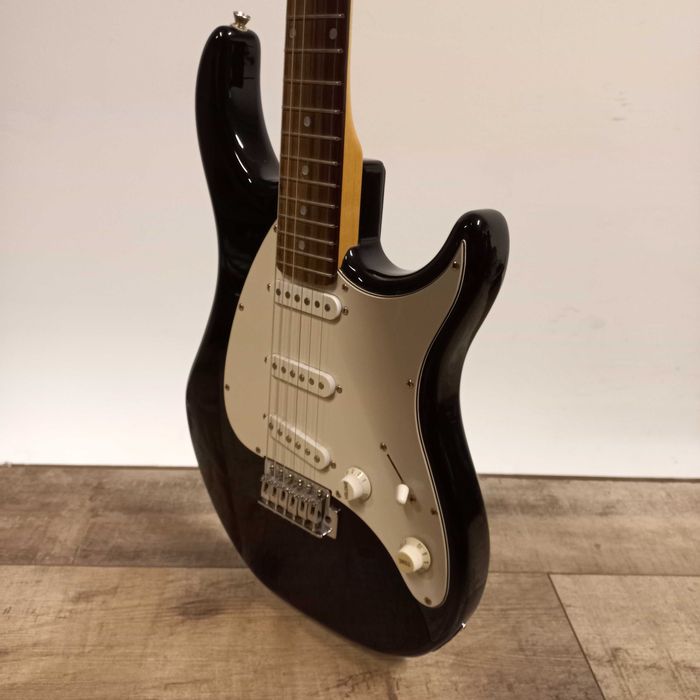 Peavey Raptor Plus EXP gitara elektryczna