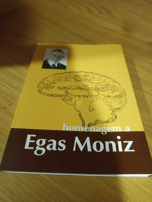 Livro Egas Moniz