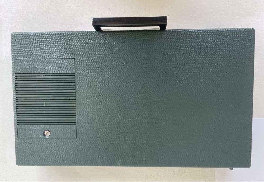 Gira Discos Philips 22GF403