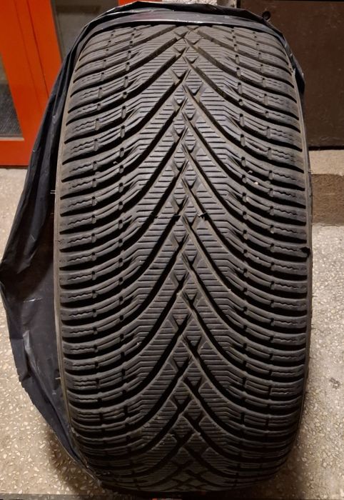 Opona Kleber 225 / 40 R18