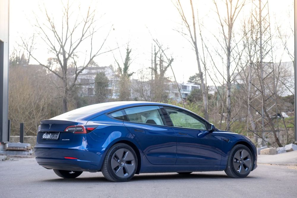 Tesla Model 3 Long Range Tração Integral
