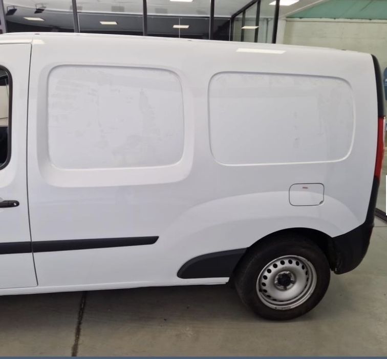 Renault Kangoo Maxi 2021  1.5 DCI Nacional iva no preço 3 LUG