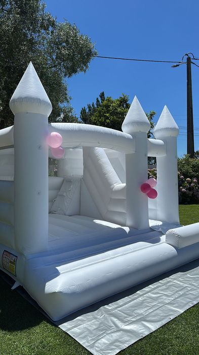Insuflável Castelo Branco