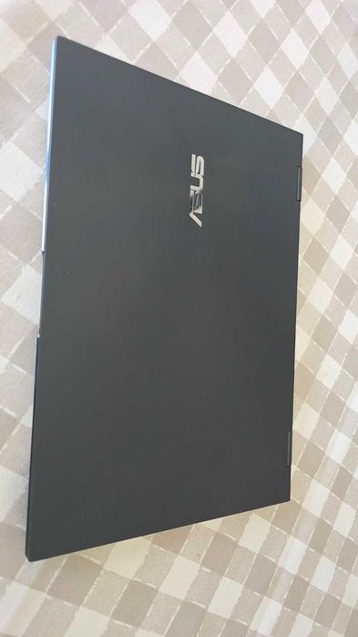 Zenbook Flip 13 OLED