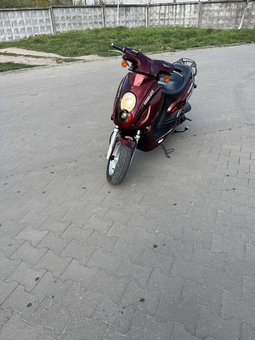 Продам скутер Viper