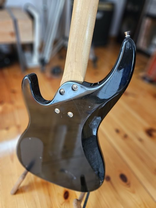 Gitara basowa Aria Pro II