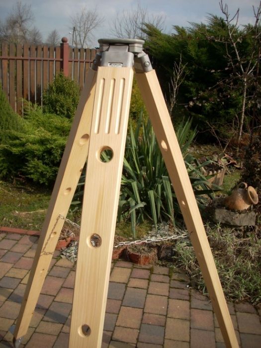 Statyw drewniany do niwelatora dekoracja j nowy