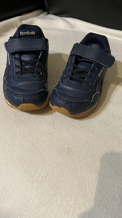 Sapatilhas Reebok nr 25