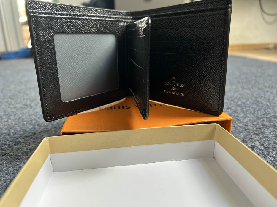 Czarny Portfel Louis Vuitton