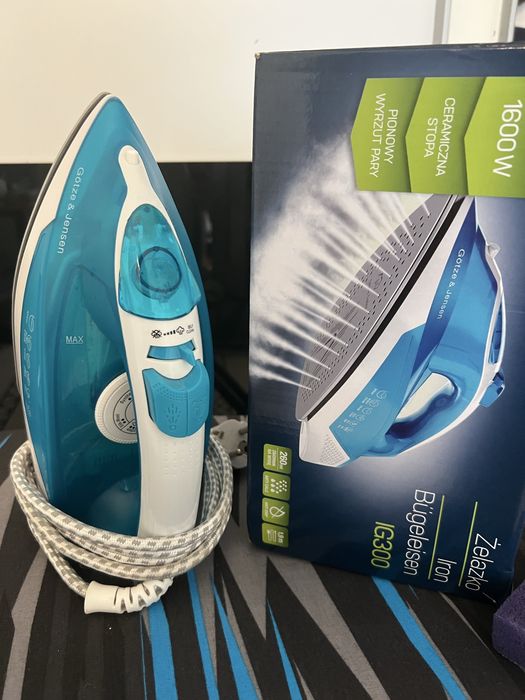 Żelazko parowe Gorze& Jensen IG300| 1600 W