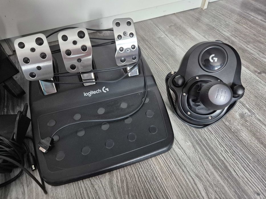 Logitech 920, w zestawie, odbiór osobisty.
