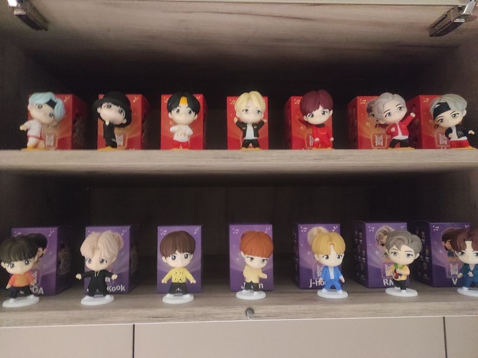 Фигурки Tiny Tan BTS McDonald's