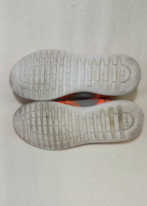 Кросівки Clarks 33-34 мега легкі кеди для дівчинки/хлопчика