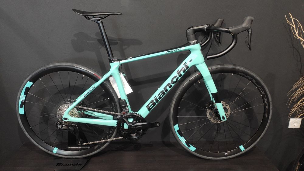 NOVA Bianchi Infinito XE DI2